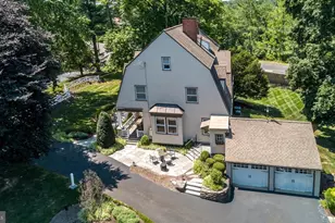1633 Grasshopper Ln, Lower Gwynedd, PA 19002 - Photo 5