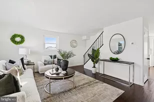 303 Lemon St, Pottstown, PA 19464 - Photo 3