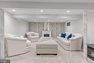 106 Holly Dr, Hatboro, PA 19040 - Photo 3