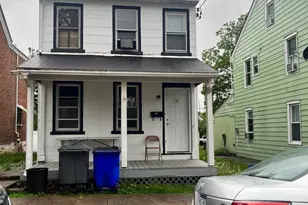 14 E 2nd St, Pottstown, PA 19464 - Photo 1