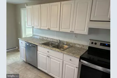 14 E 2nd Street, Pottstown, PA 19464 - Photo 5