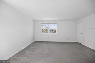 111 Hampstead Dr, Ambler, PA 19002 - Photo 17