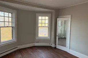 645 E High St, Pottstown, PA 19464 - Photo 5