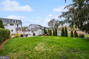 464 Brookhurst Ave, Penn Valley, PA 19072 - Photo 41