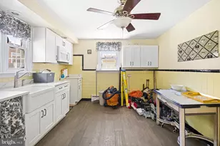 121 Elm Ave, Glenside, PA 19038 - Photo 9