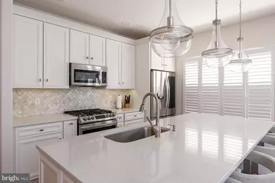 202 Holbrook Lane, Gilbertsville, PA 19525 - Photo 3