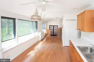 800 Forrest St, Lansdale, PA 19446 - Photo 13