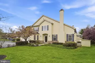 590 Farmdale Cir, Blue Bell, PA 19422 - Photo 3