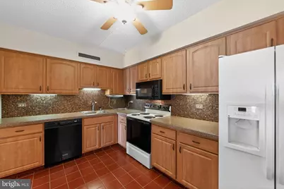 20724 Valley Forge Circle #724, King of Prussia, PA 19406 - Photo 15