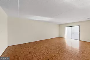 20724 Valley Forge Cir, King of Prussia, PA 19406 - Photo 3