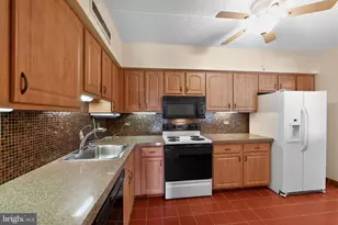 20724 Valley Forge Cir, King of Prussia, PA 19406 - Photo 19