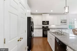 126 Bay Hill Dr, North Wales, PA 19454 - Photo 7