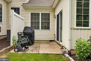 377 Brittany Ct, Souderton, PA 18964 - Photo 5