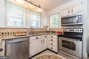 318 Rosedale Dr, Pottstown, PA 19464 - Photo 19