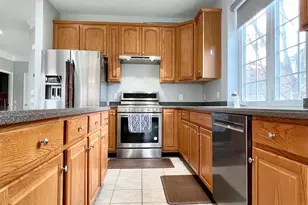 21 Berman Ct, Phoenixville, PA 19460 - Photo 9