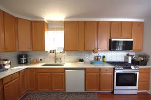 415 N York St, Pottstown, PA 19464 - Photo 9