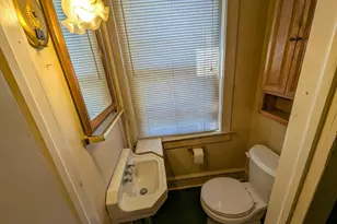 349 E Main St, Lansdale, PA 19446 - Photo 17