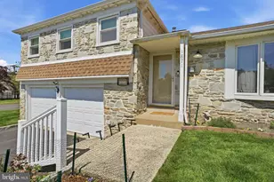 1871 Clayton Rd, Abington, PA 19001 - Photo 3