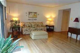 1102 Seminole Gardens, Ambler, PA 19002 - Photo 3