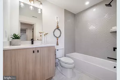 304 Grayson Court, Royersford, PA 19468 - Photo 17