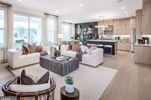 304 Grayson Ct, Royersford, PA 19468 - Photo 3