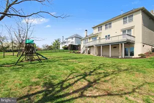 2106 Peregrine Cir, Norristown, PA 19403 - Photo 39