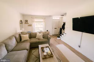 126 Albemarle Dr, Penllyn, PA 19422 - Photo 3