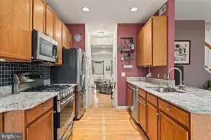 10 Almond Ct, Lafayette Hill, PA 19444 - Photo 9
