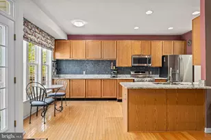 10 Almond Ct, Lafayette Hill, PA 19444 - Photo 7