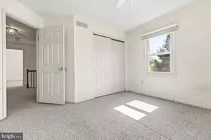 1243 Browning Ct, Lansdale, PA 19446 - Photo 9