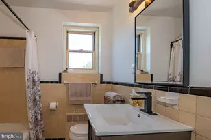 40 Old Lancaster Rd, Merion Station, PA 19066 - Photo 25