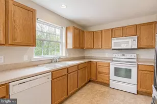 117 W Harmony Dr, Pottstown, PA 19464 - Photo 13