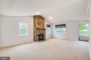 117 W Harmony Dr, Pottstown, PA 19464 - Photo 7