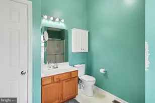 1498 Laura Ln, Pottstown, PA 19464 - Photo 19