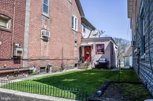 82 Main St, Pennsburg, PA 18073 - Photo 3