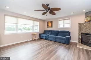 1223 Boone Ave, Abington, PA 19001 - Photo 3