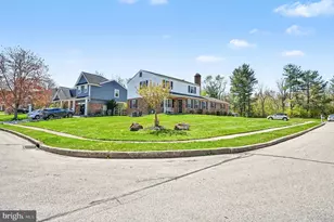 549 Norwyck Dr, King of Prussia, PA 19406 - Photo 5