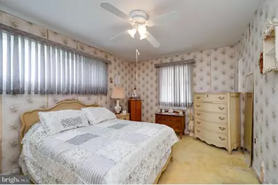 125 E 1st Avenue, Trappe, PA 19426 - Photo 21