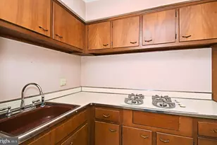 466 Cedar St, Lansdale, PA 19446 - Photo 17