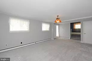 466 Cedar St, Lansdale, PA 19446 - Photo 3