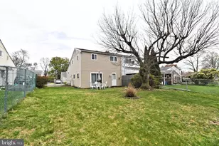 466 Cedar St, Lansdale, PA 19446 - Photo 31