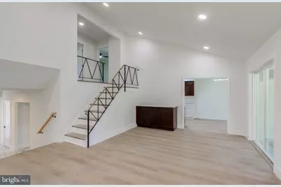 7931 Jenkintown Road, Cheltenham, PA 19012 - Photo 9