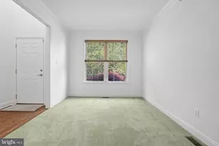 310 Barefield Ln, Conshohocken, PA 19428 - Photo 9