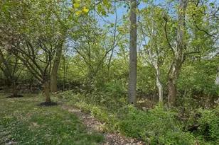 310 Barefield Ln, Conshohocken, PA 19428 - Photo 29