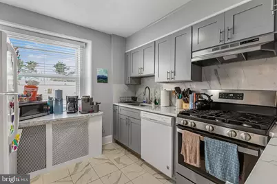 158 Montgomery Avenue #2, Bala Cynwyd, PA 19004 - Photo 3