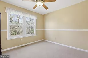 327 Abbey Ln, Lansdale, PA 19446 - Photo 21