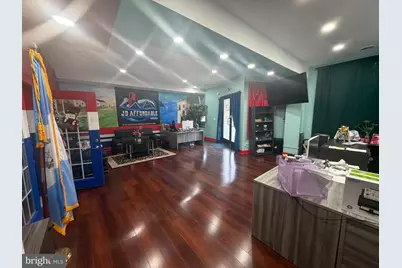 721 Violet Street, Norristown, PA 19401 - Photo 5