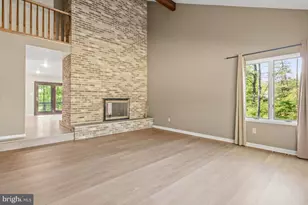 4908 Martha Ln, Schwenksville, PA 19473 - Photo 5