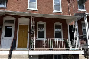 263 Washington St, Royersford, PA 19468 - Photo 1