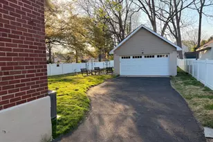 1370 Arnold Ave, Abington, PA 19001 - Photo 3